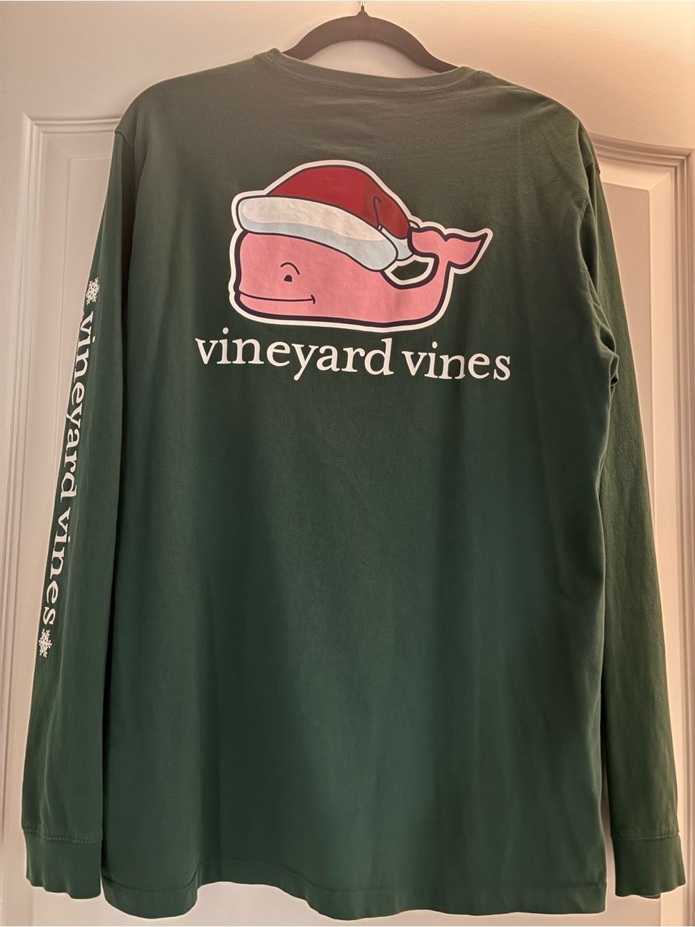 Vineyard Vines Green Long Sleeve Tee with Pink Holiday Whale in Santa Hat